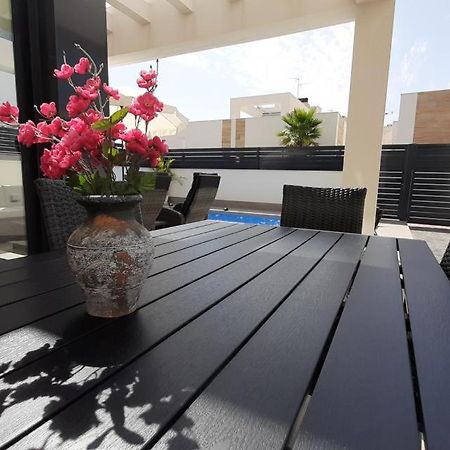 Villa Wilhelmina 托雷维耶哈 外观 照片